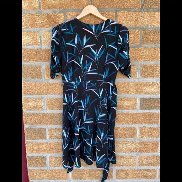 Highline Collective wrap dress small - Picture 7 of 7